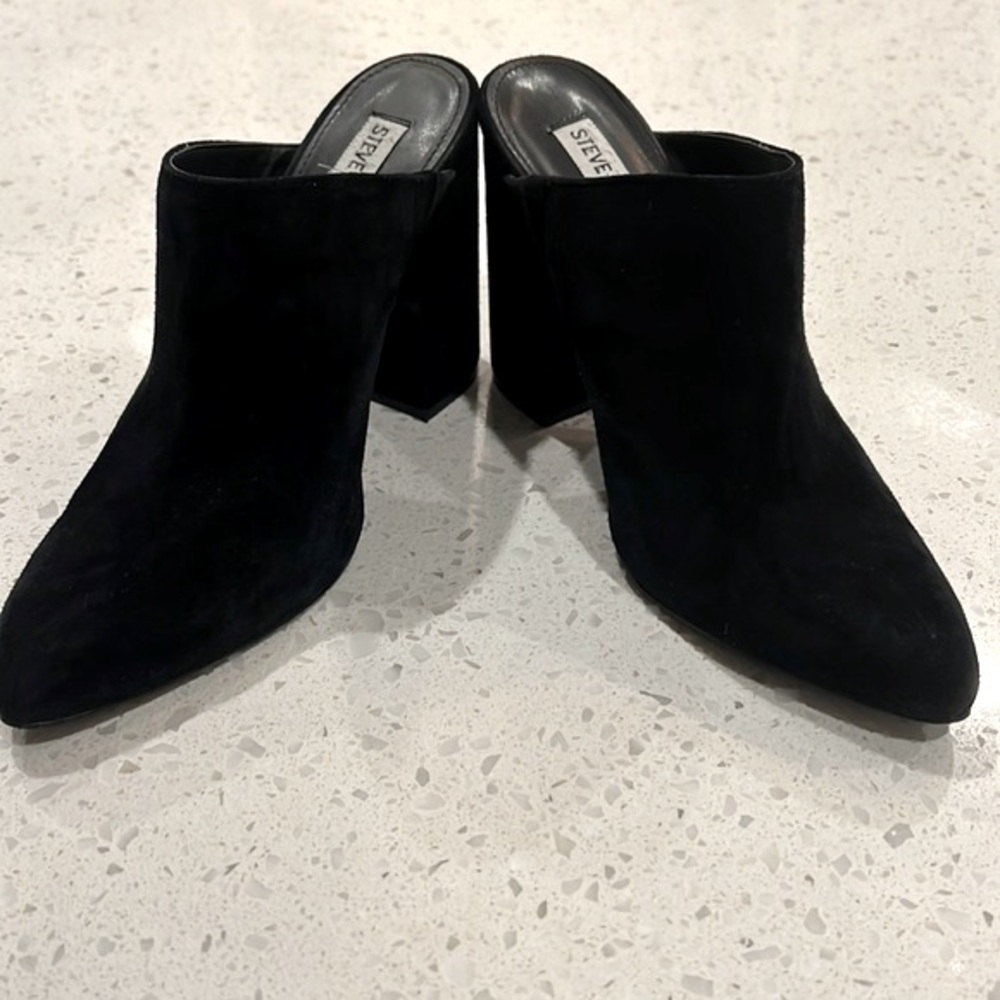 Steve Madden Black Mules
